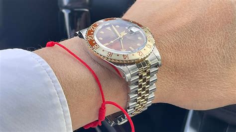 how to wear a rolex loose or tight|wearing a rolex on wrist.